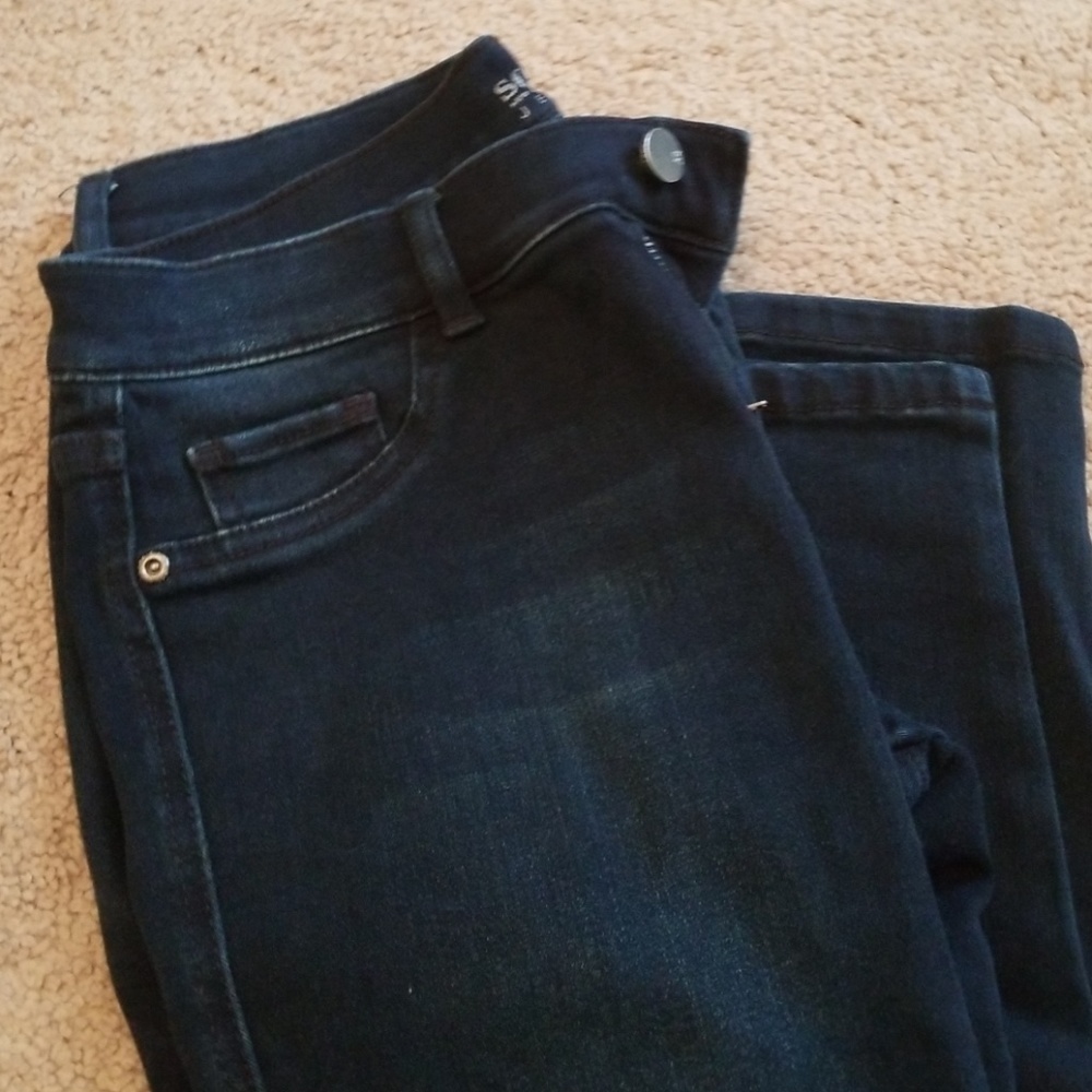 Dark Jeans